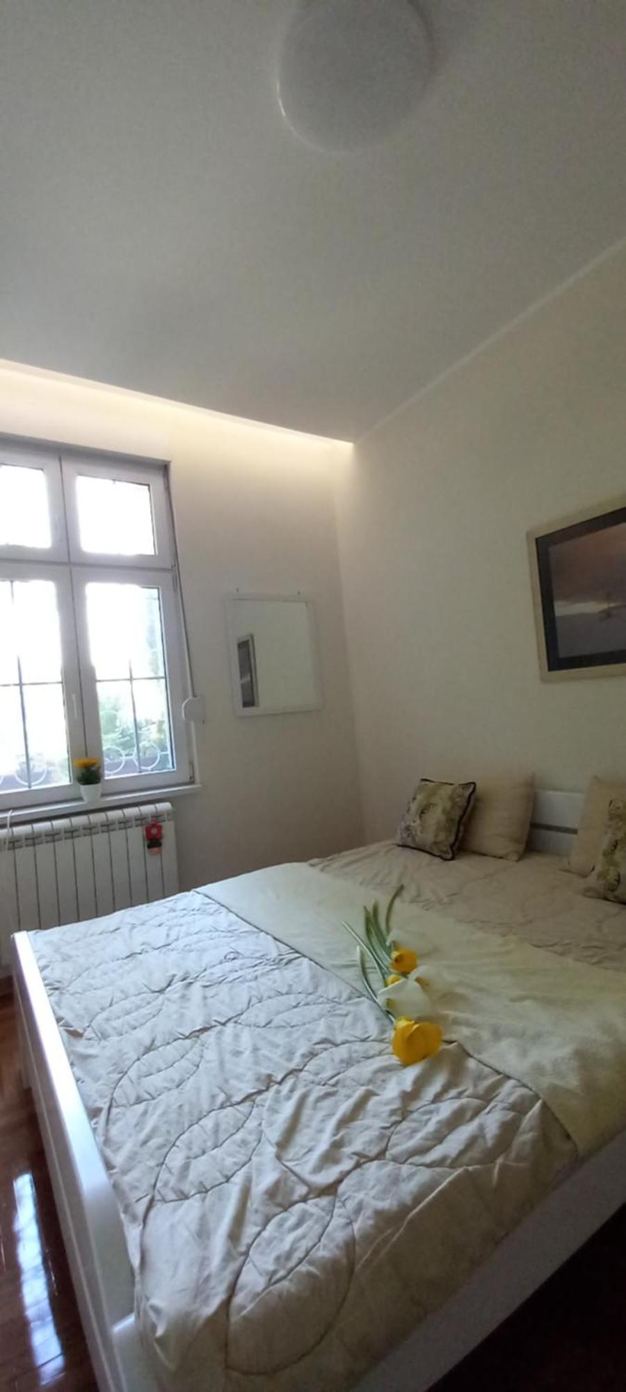 Appartamento Apartman Kruna Belgrado Esterno foto