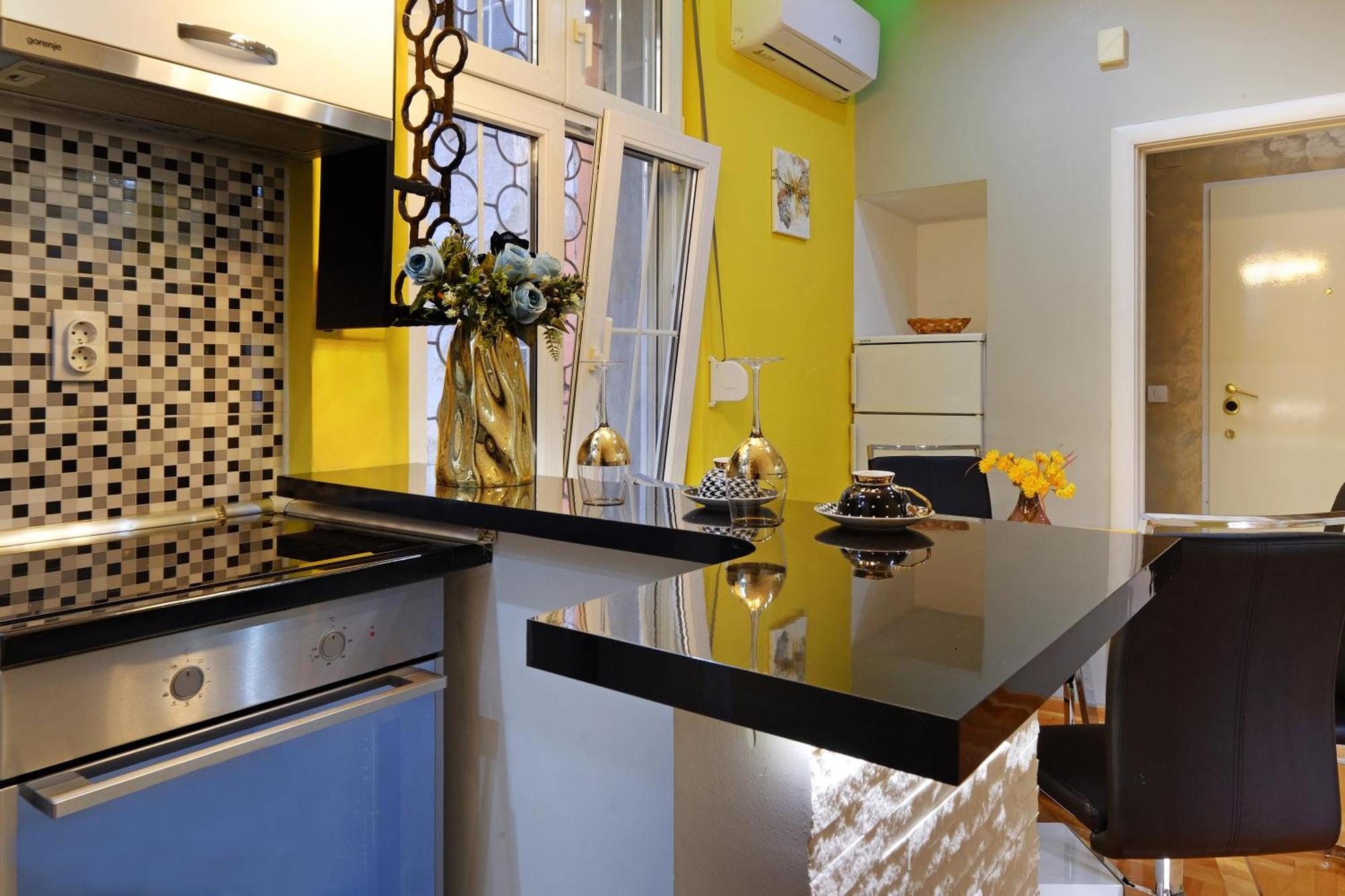 Appartamento Apartman Kruna Belgrado Esterno foto