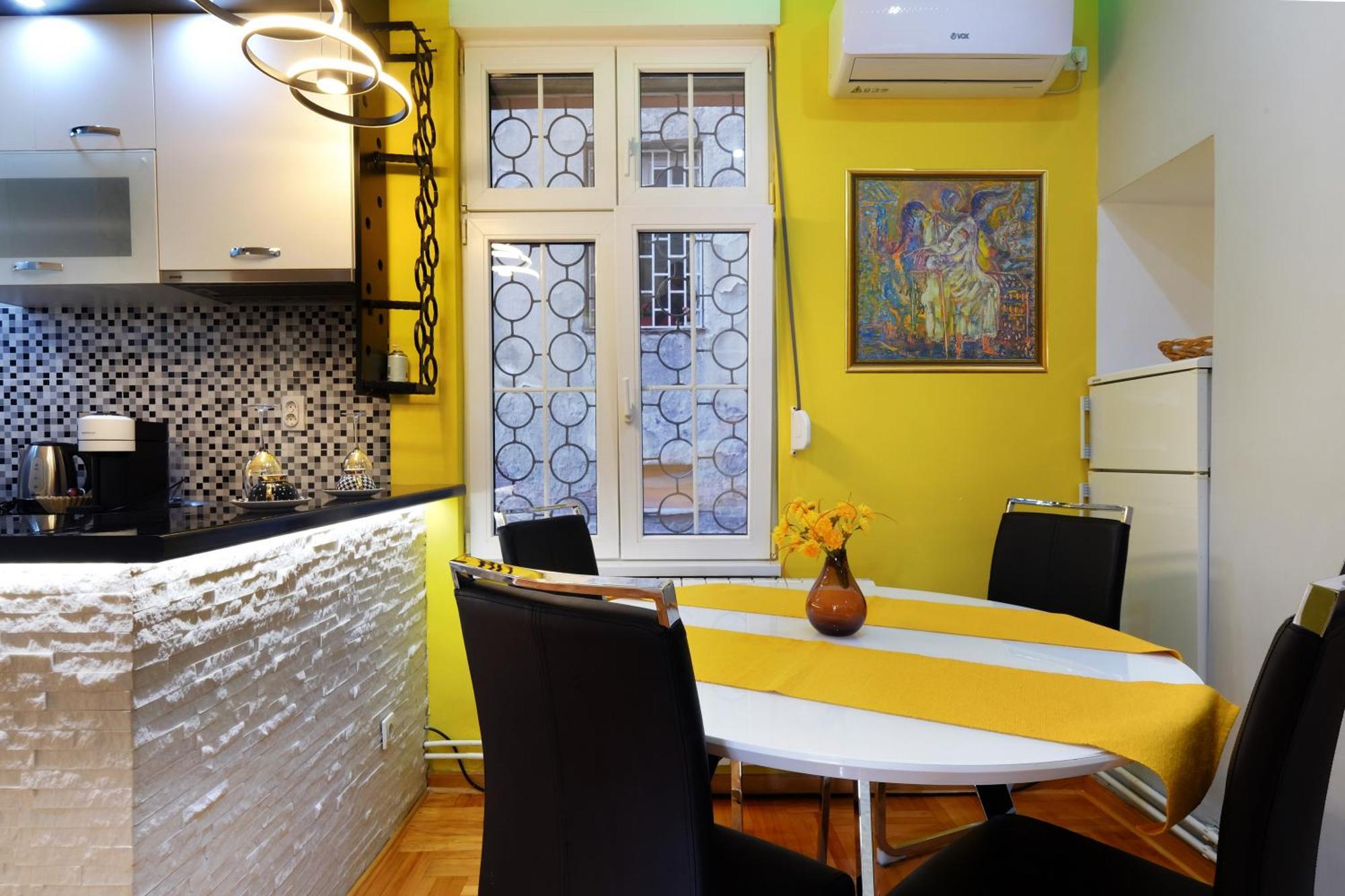 Appartamento Apartman Kruna Belgrado Esterno foto