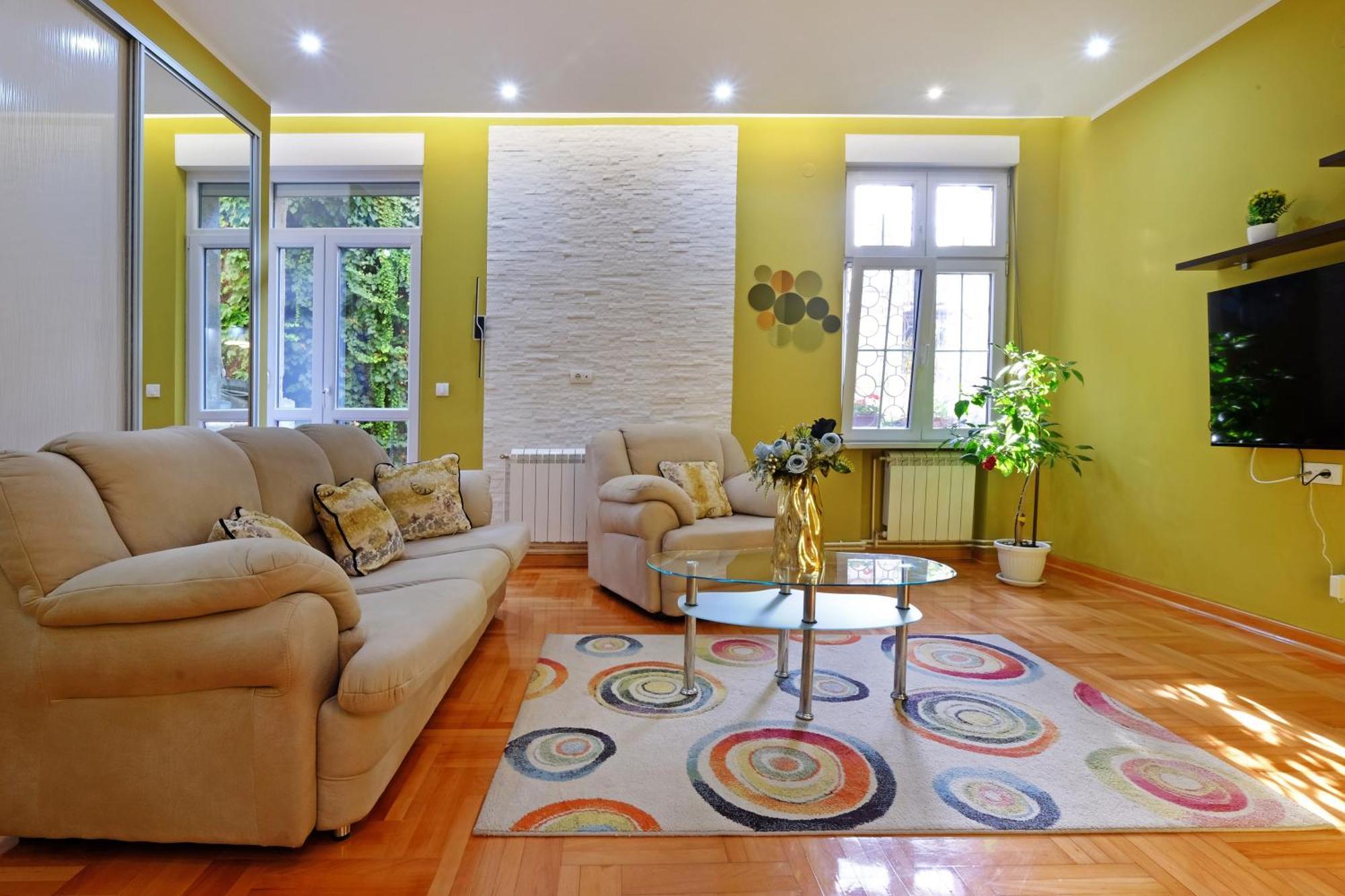 Appartamento Apartman Kruna Belgrado Esterno foto
